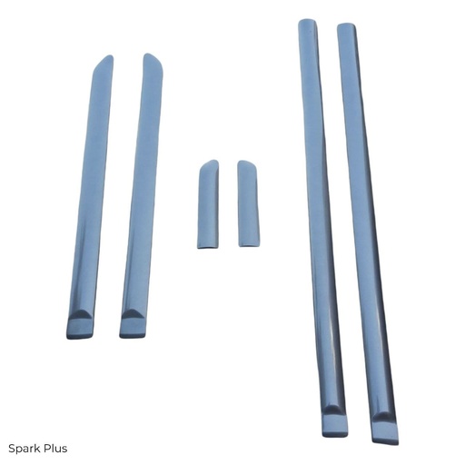 NEXIA 2 ESHIK MOLDING MOKRIY (06279)